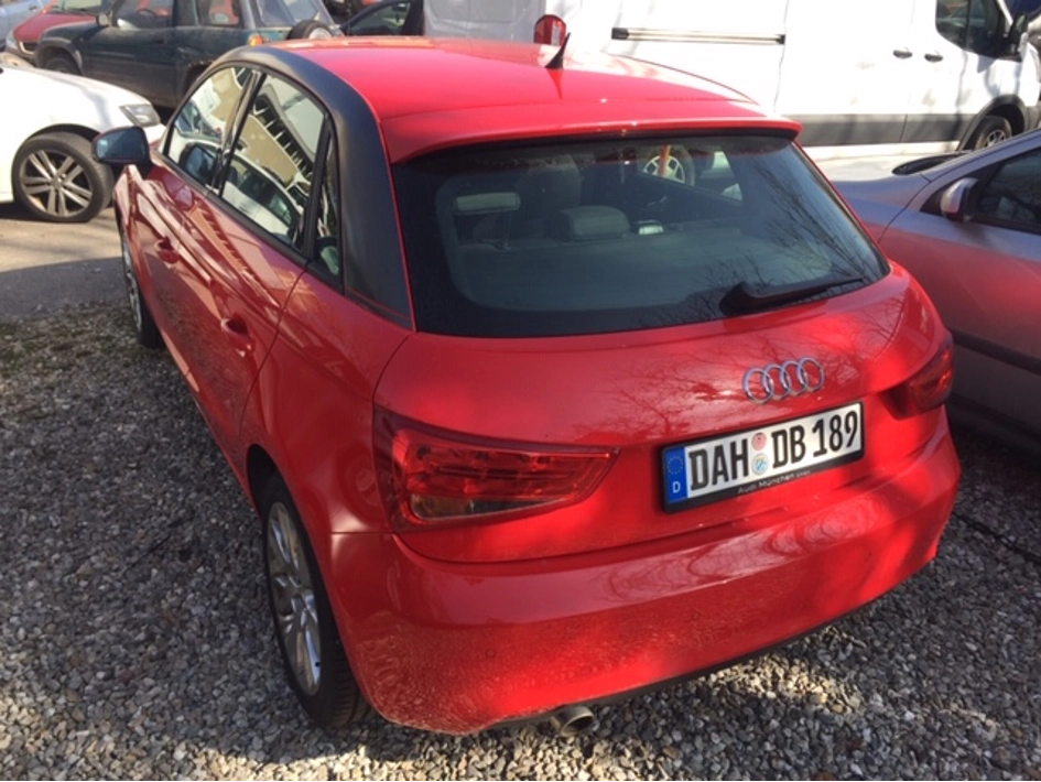 audi-a1-rot-plt-3