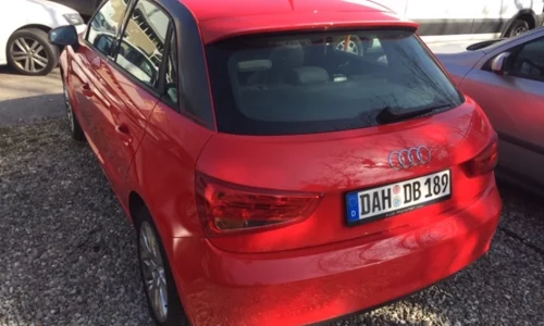 audi-a1-rot-plt-3