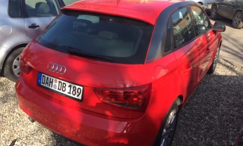 audi-a1-rot-plt-4